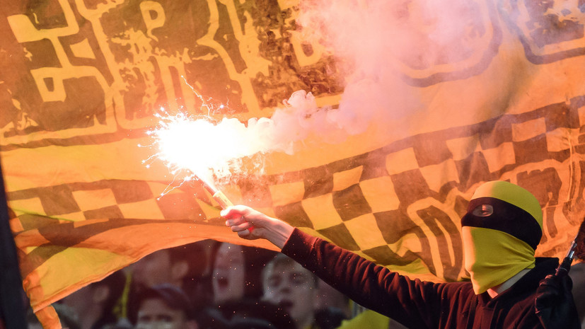 Фанаты «Шальке» и «Боруссии» Дортмунд устроили массовую драку в Кёльне