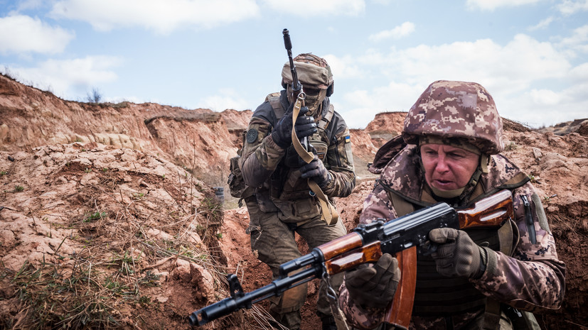 Адмирал НАТО Драгоне призвал к диалогу по Украине из-за тупика на фронте