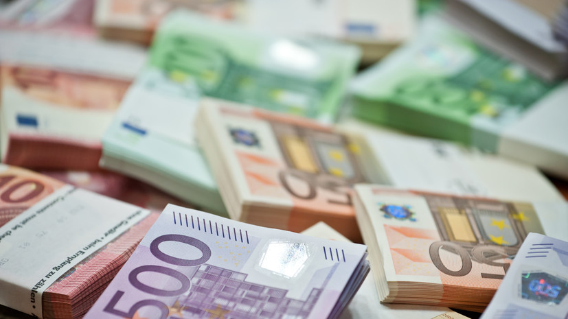 Польша выплатит около €26 млн в качестве процентов по взятым Украиной кредитам