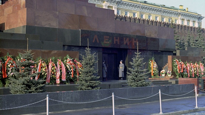 Доступ в Мавзолей Ленина закроют 4 ноября