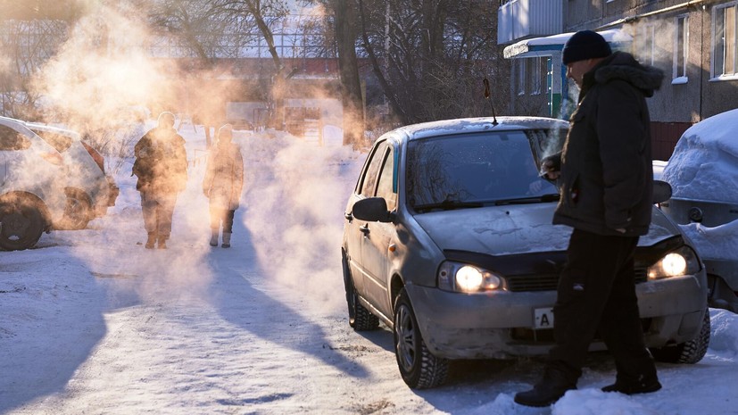 Депутат Федяев: за длительный прогрев двигателя во дворе можно получить штраф