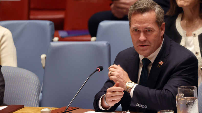 Уолтц призвал мировое сообщество помочь США в украинском урегулировании