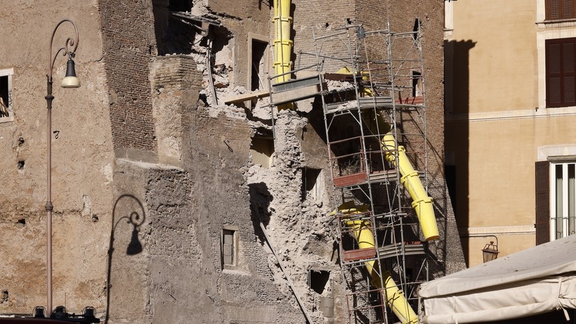 МО Италии отменило пролёт пилотажной группы над Римом после обрушения башни