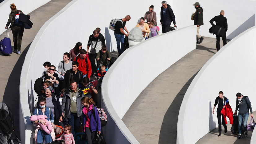 LSM: власти Латвии пересмотрят программу поддержки украинских беженцев