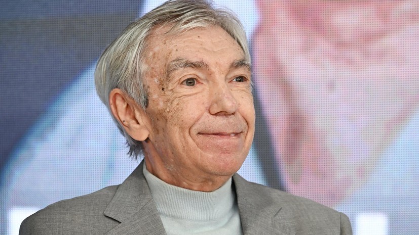 Mash: телеведущему Николаеву стало плохо дома, врачи не смогли его спасти