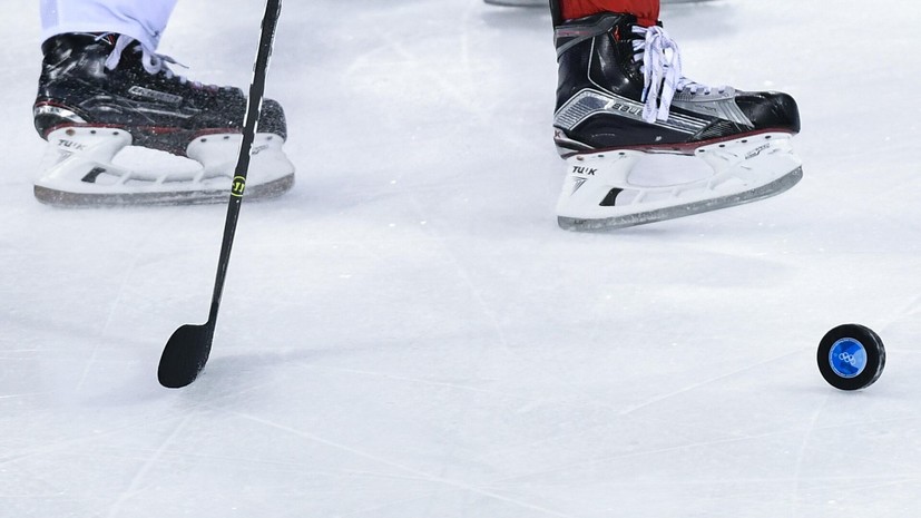 В Екатеринбурге хоккеист любительской команды умер после матча