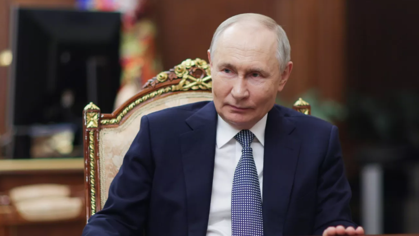 Песков анонсировал встречу Путина с председателем Верховного суда Красновым