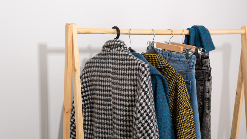 Консультант Колбасина: осенью можно купить со скидкой демисезонную одежду