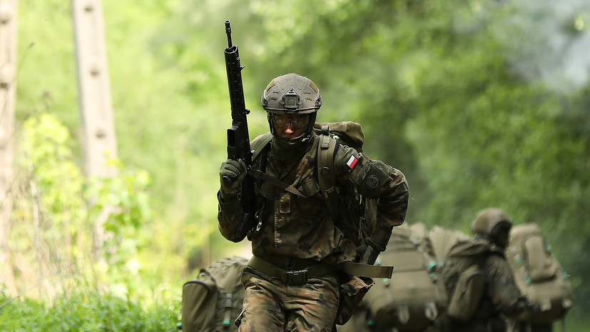 В Польше за год хотят отправить на военную подготовку около 400 тысяч человек