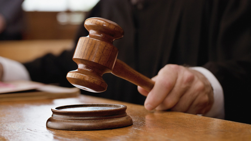 В Петербурге перед судом предстанут обвиняемые в мошенничестве и убийстве