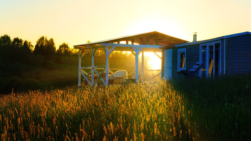 Юрист рассказала, как избежать мошенничества при покупке дачи