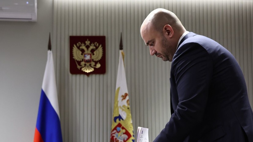 «Ъ»: уволенный со скандалом глава района в Самарской области ушёл в отставку