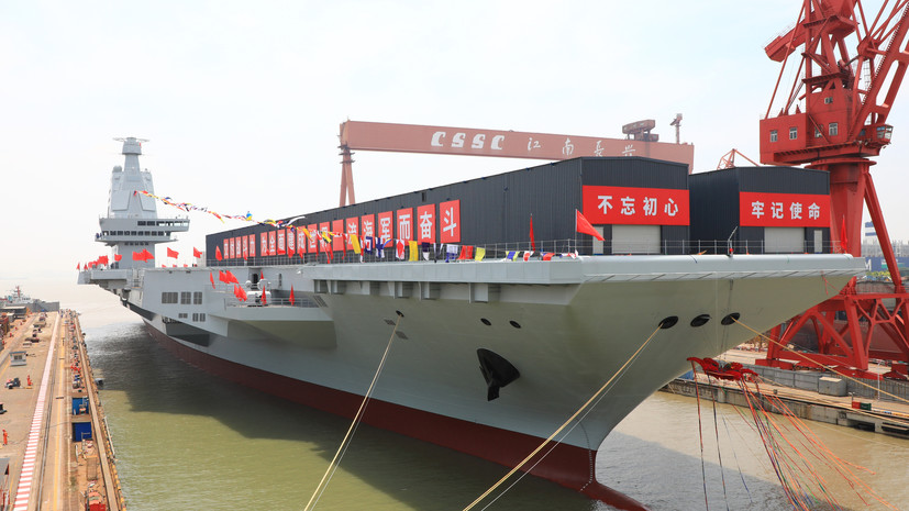 Китай официально ввёл в эксплуатацию третий авианосец «Фуцзянь»