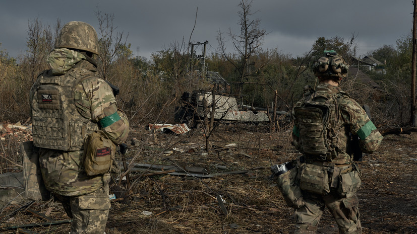 Силовики: военные механизированной бригады ВСУ массово бегут из Успеновки