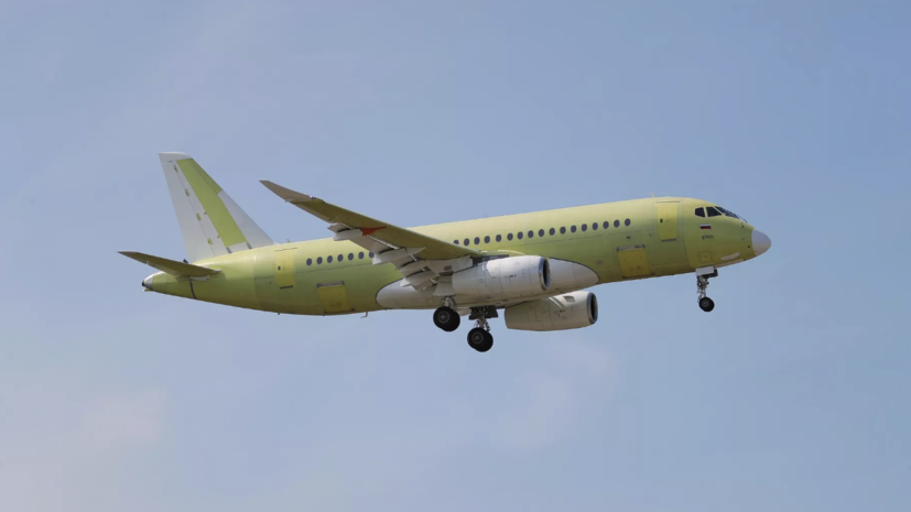 Импортозамещённый самолёт SJ-100 прошёл испытания на защиту двигателей от воды