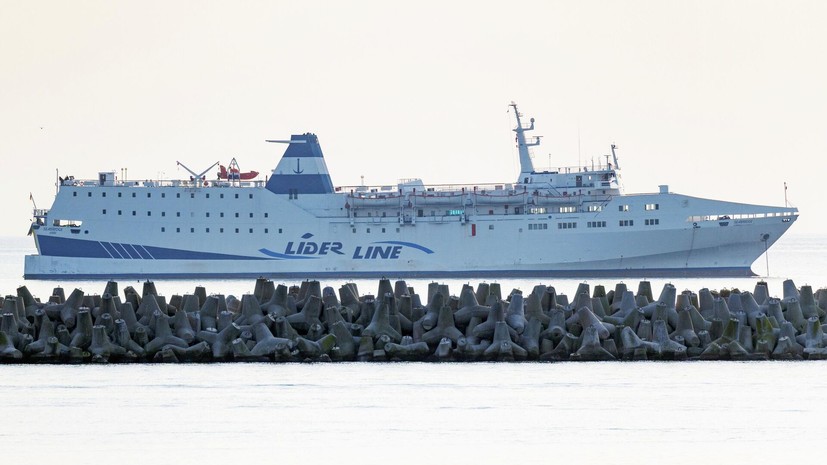 Паром Seabridge из Трабзона проверяют в порту Сочи уже восемь часов