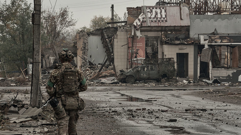 В Тернополе украинец выпал с пятого этажа ТЦК, спасаясь от мобилизации