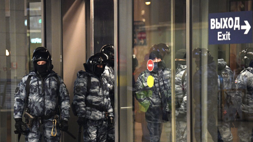 В аэропорту Москвы задержали религиозного деятеля Ахмада Батлухского