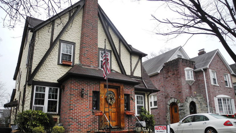 В США выставили на продажу дом, в котором Трамп провёл первые четыре года жизни