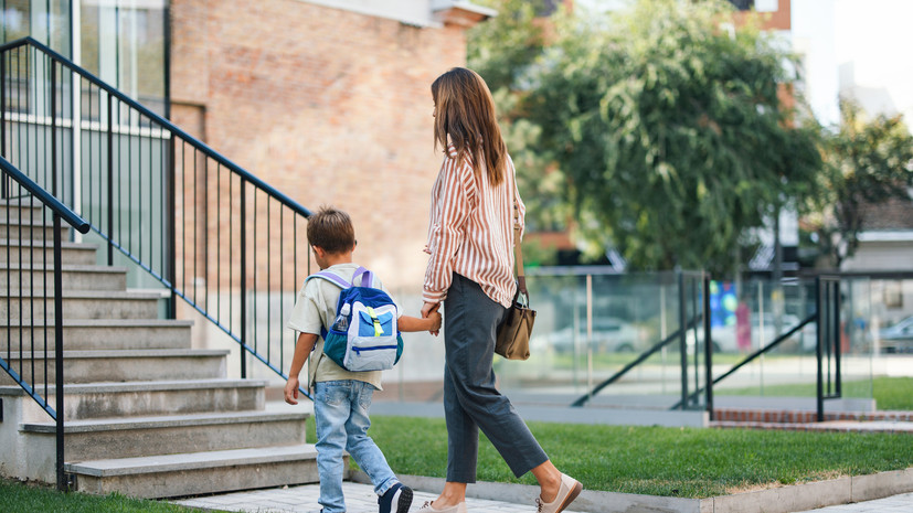 Психолог Наумова: не стоит отдавать детей в кружки против их воли