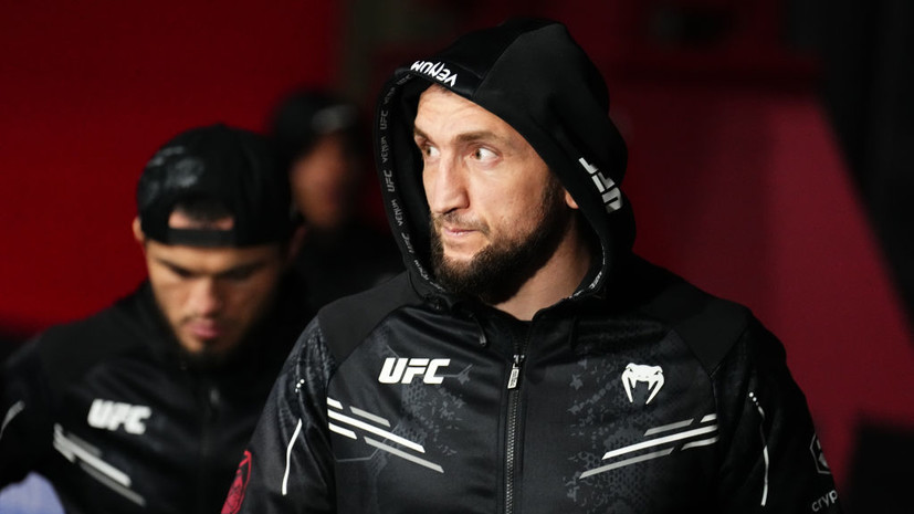 Салихов проиграл нокаутом Медичу на турнире UFC