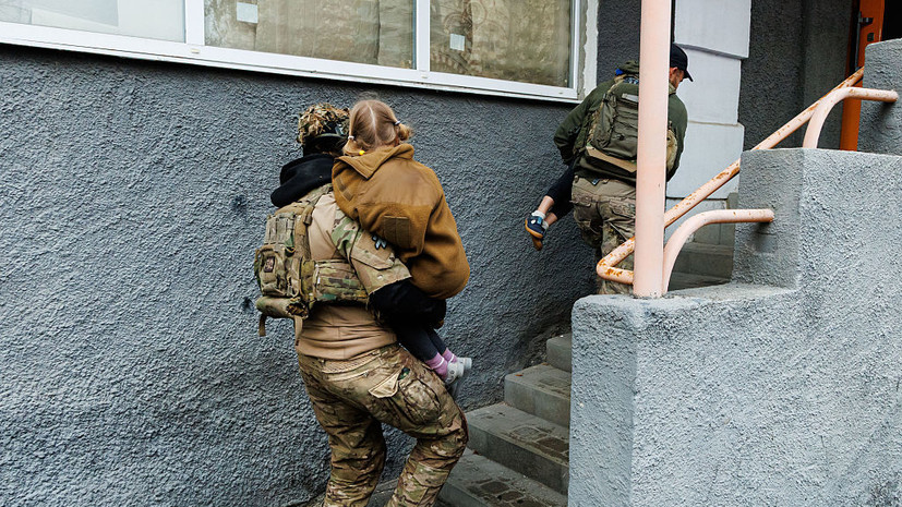 На Украине решили эвакуировать несовершеннолетних из Днепропетровской области