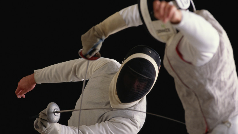 FIE пригрозила отменой турниров за недопуск спортсменов из-за дискриминации