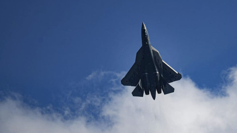 TWZ: Россия стремится произвести фурор с истребителем Су-57 в ОАЭ