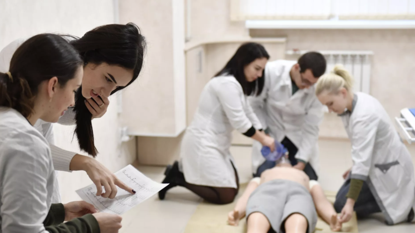 ГД приняла закон о целевом обучении бюджетников-медиков в ординатуре