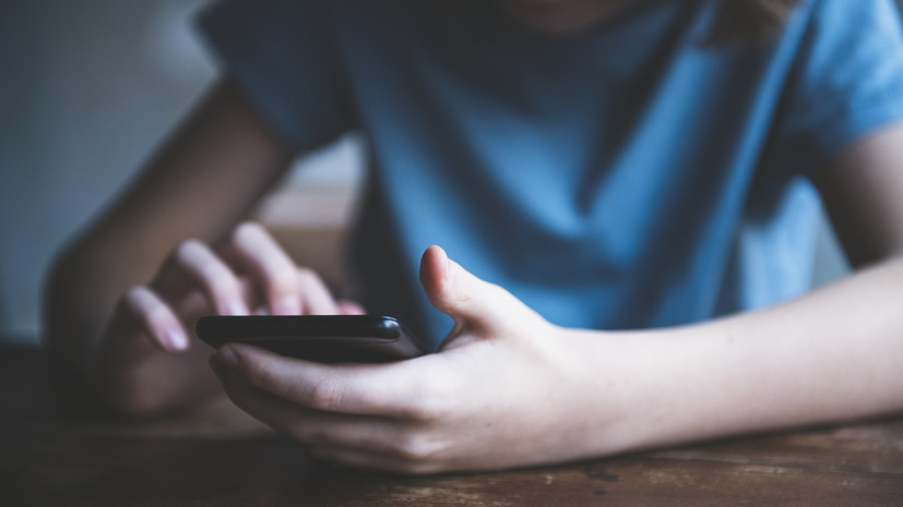 Специалист Горелкин: детям нужно объяснять правила цифровой гигиены