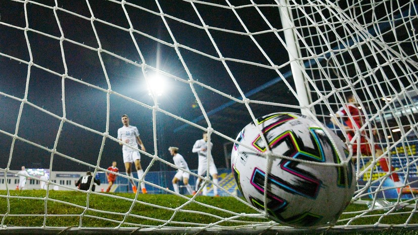 Карпин назвал два самых запоминающихся гола за сборную России