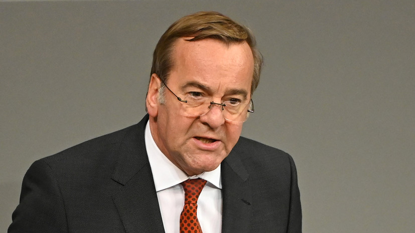 Писториус на 70-летие бундесвера напомнил об обещании ФРГ не вести войны