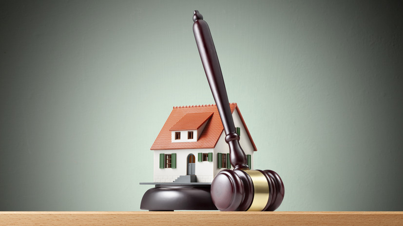 В Петербурге очередная пенсионерка пытается отсудить обратно проданную квартиру