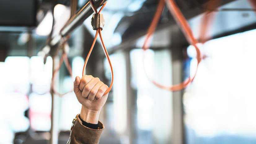 Россиянам объяснили, как действовать в случае агрессии в общественном транспорте