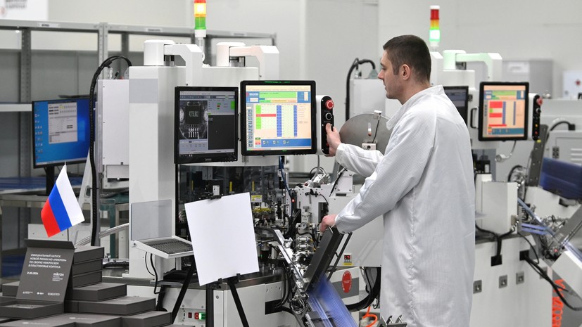 «Повысить самостоятельность в производстве»: в России с 2026 года могут ввести технологический сбор