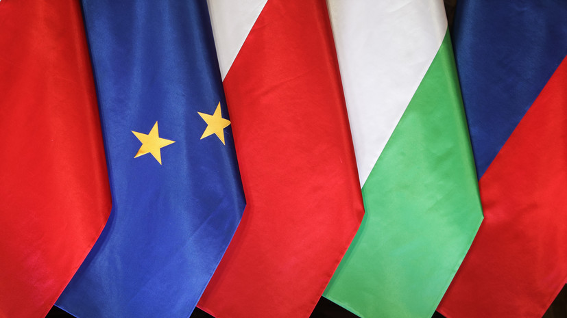 Политолог оценил шансы Венгрии, Польши, Чехии и Словакии победить ЕС в суде