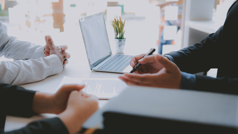 Юрист Стрежнёва: россияне получат право на бесплатную юрпомощь в сфере трудовых прав