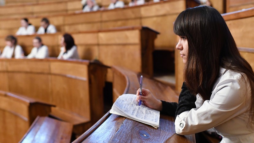 Закон для врачей с 2026: наставничество, целевая ординатура Закон для врачей с 2026: наставничество, целевая ординатура