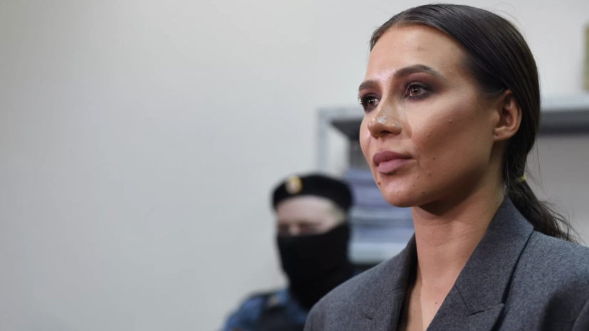 РИА Новости: находящаяся под домашним арестом Лерчек беременна в четвёртый раз