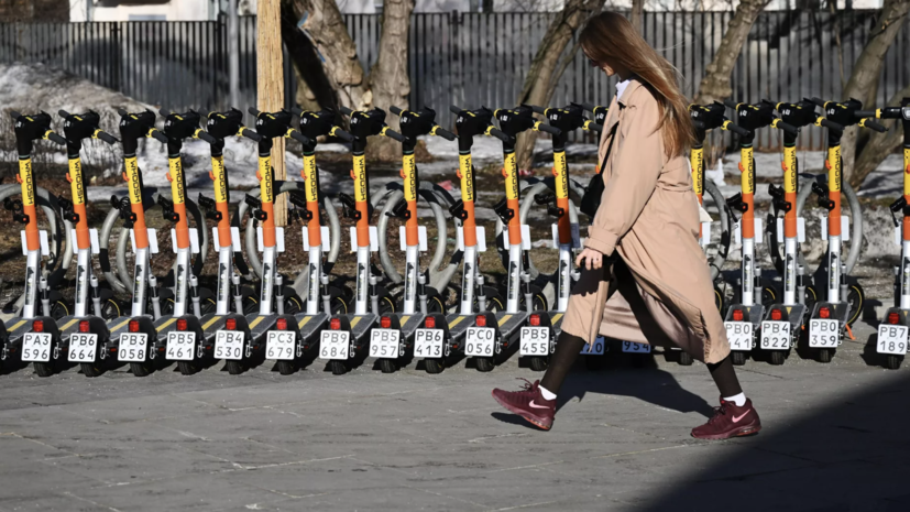 Ликсутов: сегодня завершается сезон аренды электросамокатов в Москве