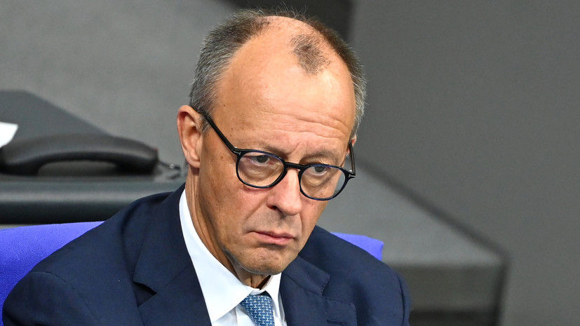 Мерц: ЕС в ближайшие недели подготовит новый пакет антироссийских санкций