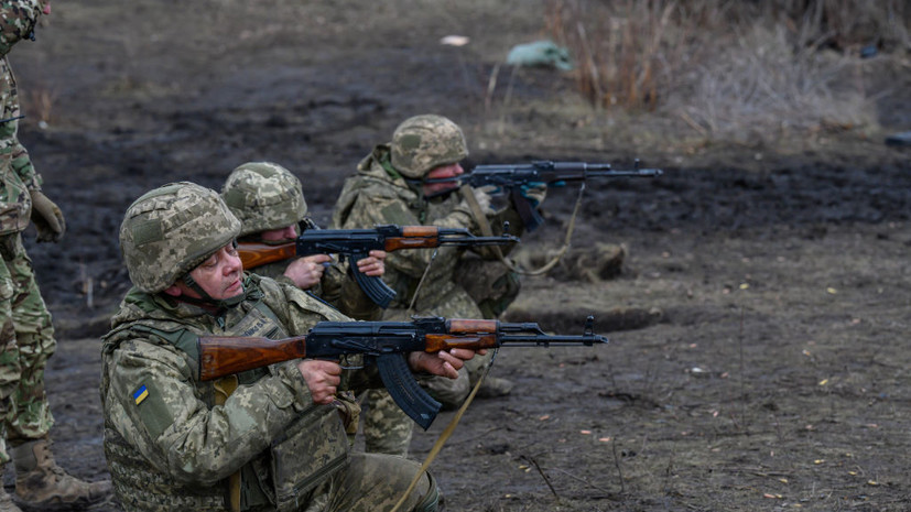 Водолацкий: в ВСУ набирают бездомных из-за высокого уровня коррупции на Украине