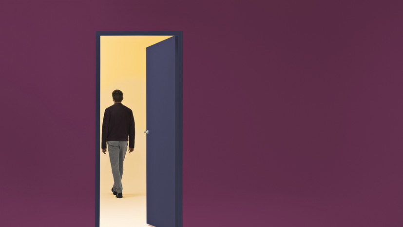 Эксперт Бондарь предупредил о штрафе при блокировании эвакуации входной дверью