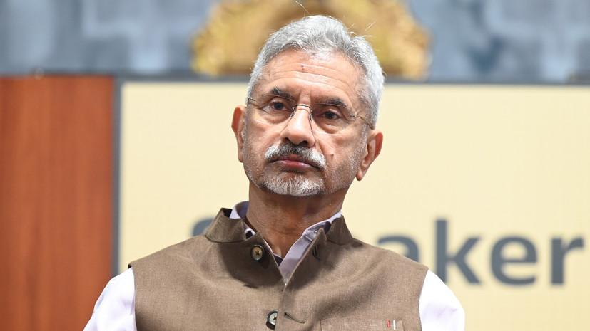 Глава МИД Индии прибыл в Москву на заседание Совета глав правительств ШОС