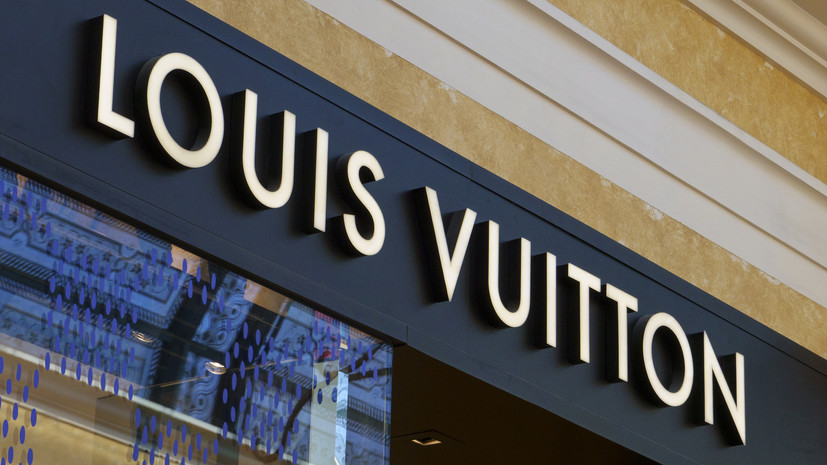 ANSA: бутик Louis Vuitton обокрали в Риме