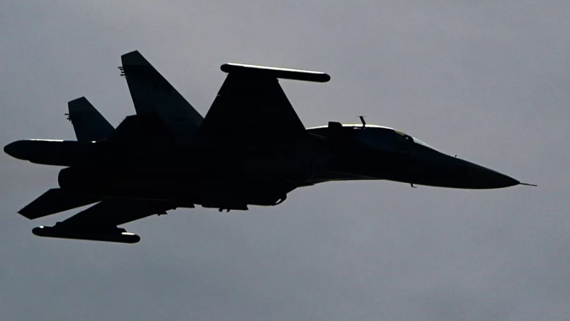 Появились кадры удара ФАБ-3000 по зданию с группами ВСУ в Димитрове