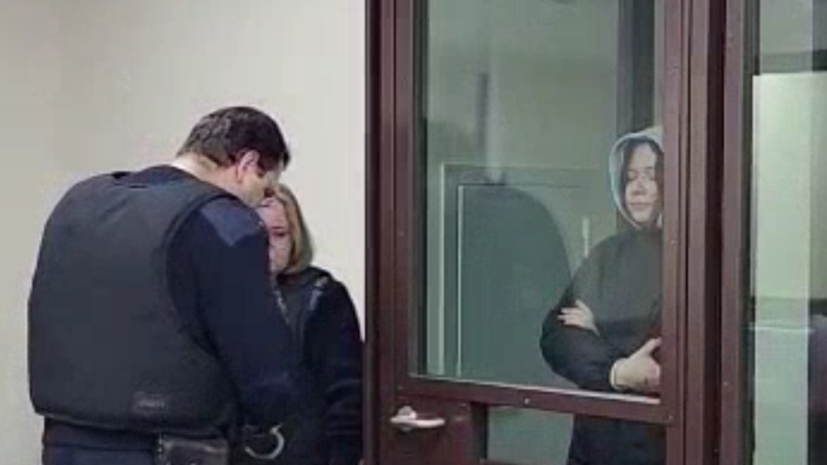 Суд арестовал обвиняемую в убийстве шестилетнего сына в Балашихе женщину
