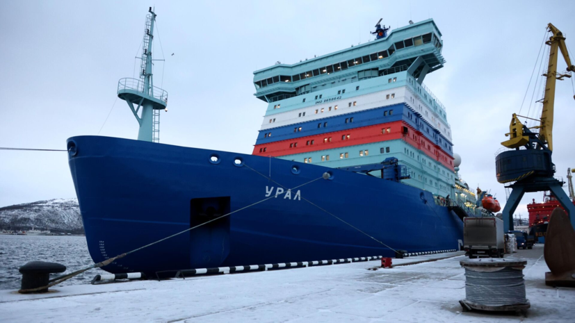 Путин: Россия — единственная страна, способная серийно производить ледоколы