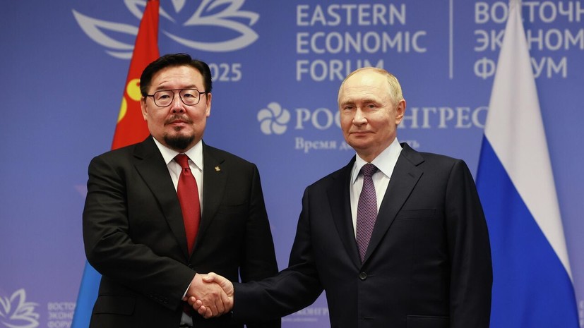 Путин встретился с премьером Монголии Занданшатаром Путин встретился с премьером Монголии Занданшатаром