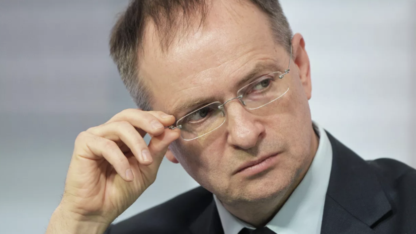 Мединский: Киев ведёт тотальную войну в сфере истории, превзойдя нацистов